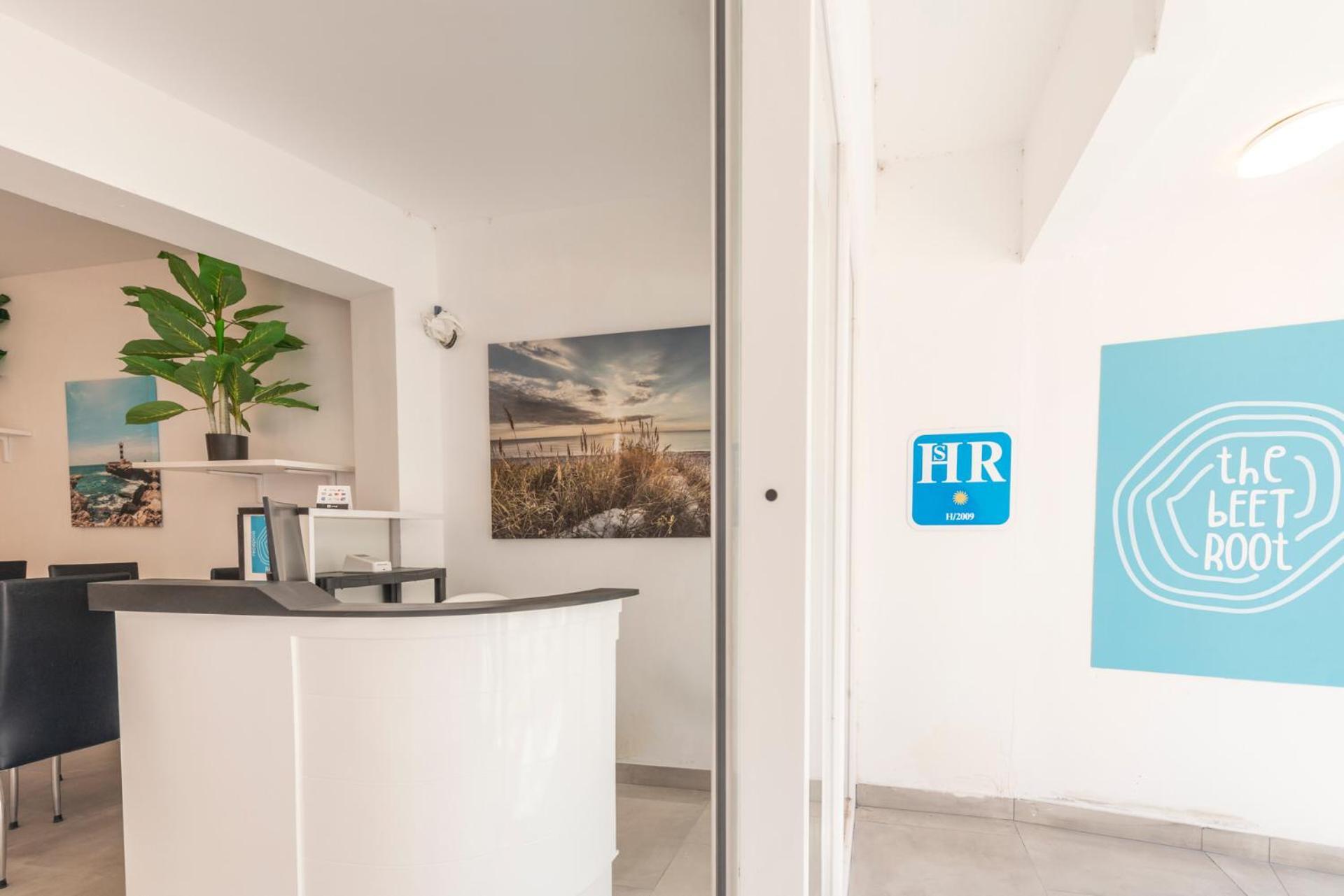 Beetroot, Jedes Zimmer Verfuegt Ueber Smart Tv , Eigenes Bad Mit Regendusche Und Balkon Llucmajor  Exteriör bild